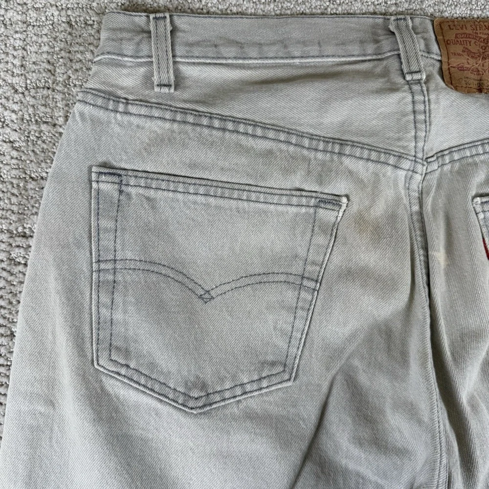 Vintage Levi's 501XX Men's 34x32 Original Fit Button Fly Gray Light Wash Jeans